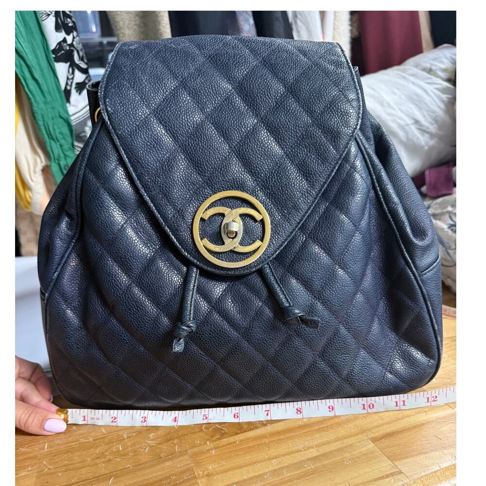 Chanel Vintage Quilted Flap Backpack Navy Blue Caviar Lambskin 24k Gold 80s 90s